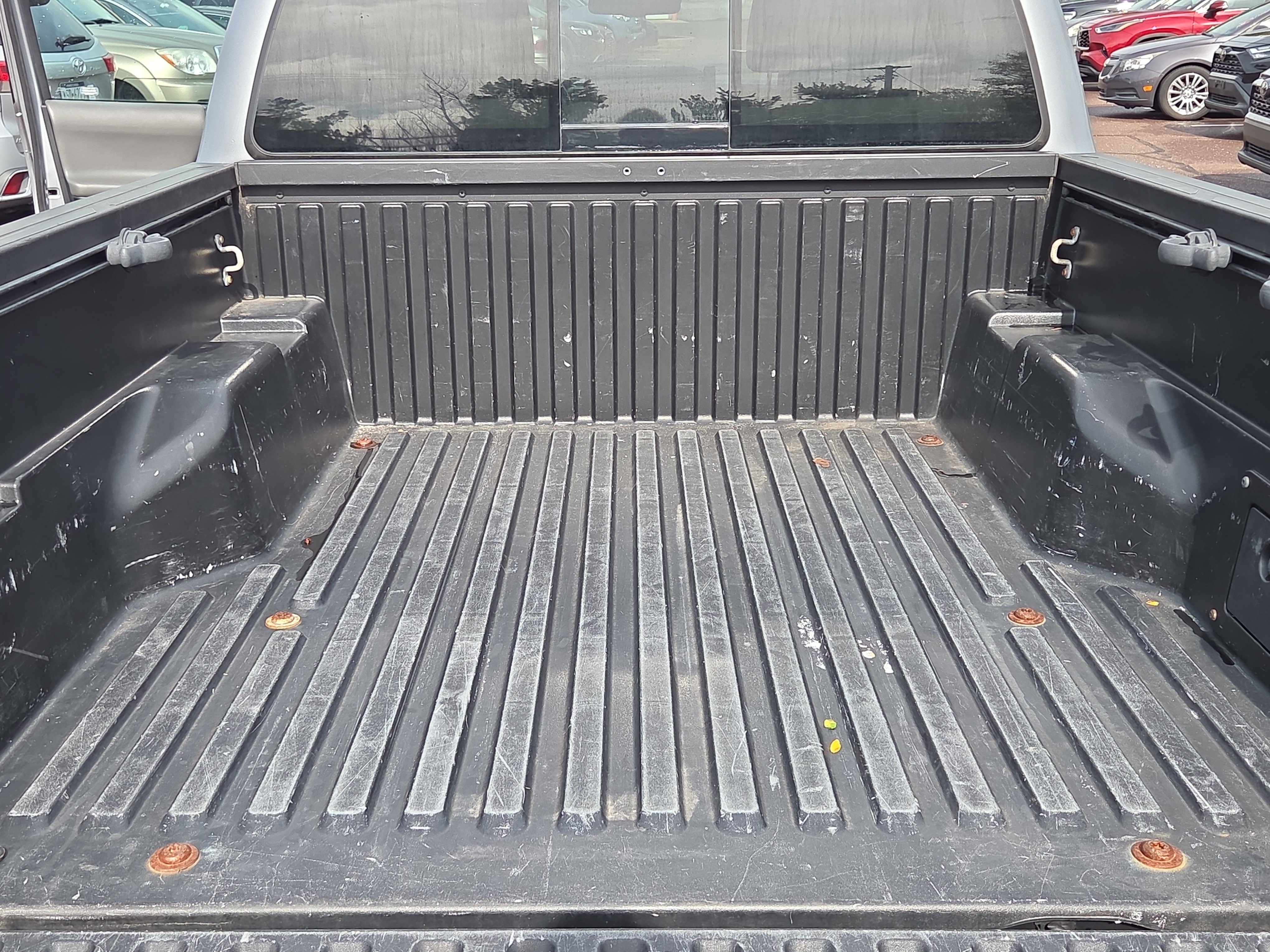 Used 2019 Toyota Tacoma SR5 AWD/4WD image 31