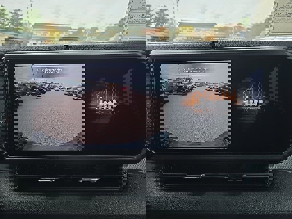 New 2026 Jeep Gladiator Sport image 28