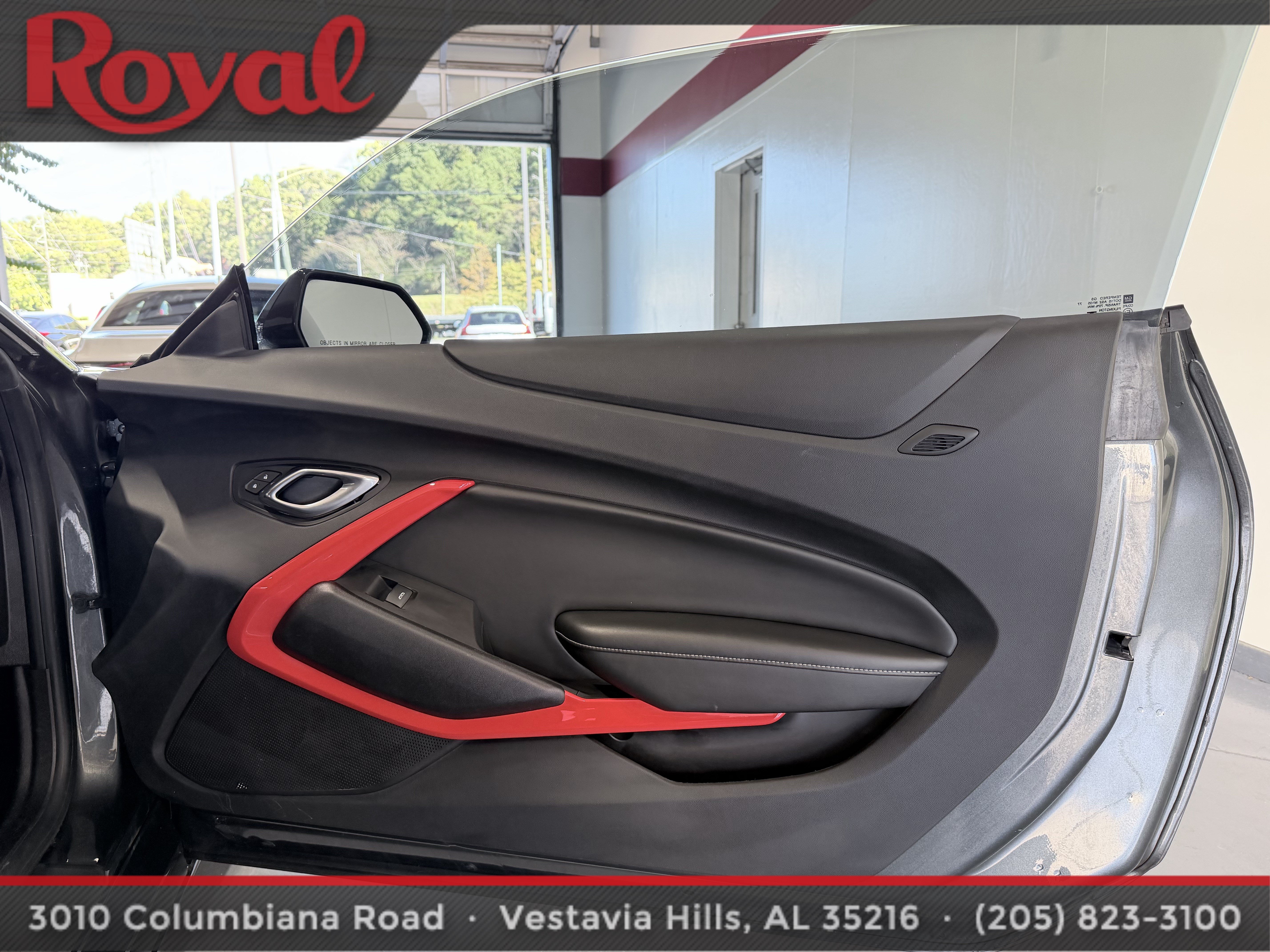 Used 2016 Chevrolet Camaro SS RWD image 13