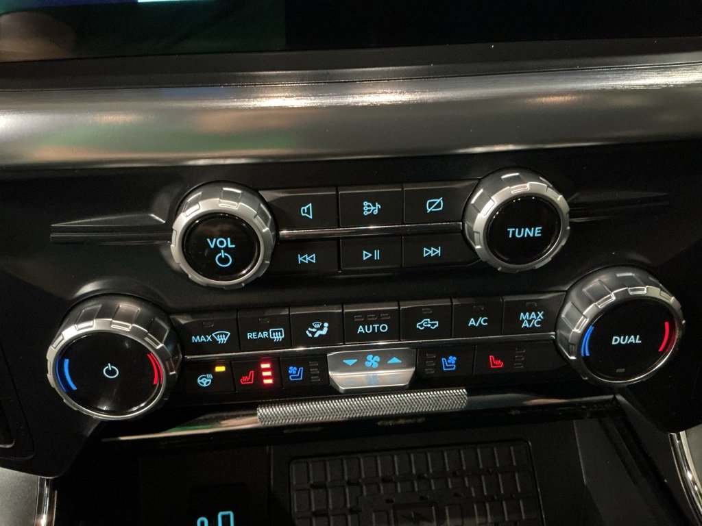 Used 2023 Ford F150 Lariat w/ Equipment Group 502A High image 24