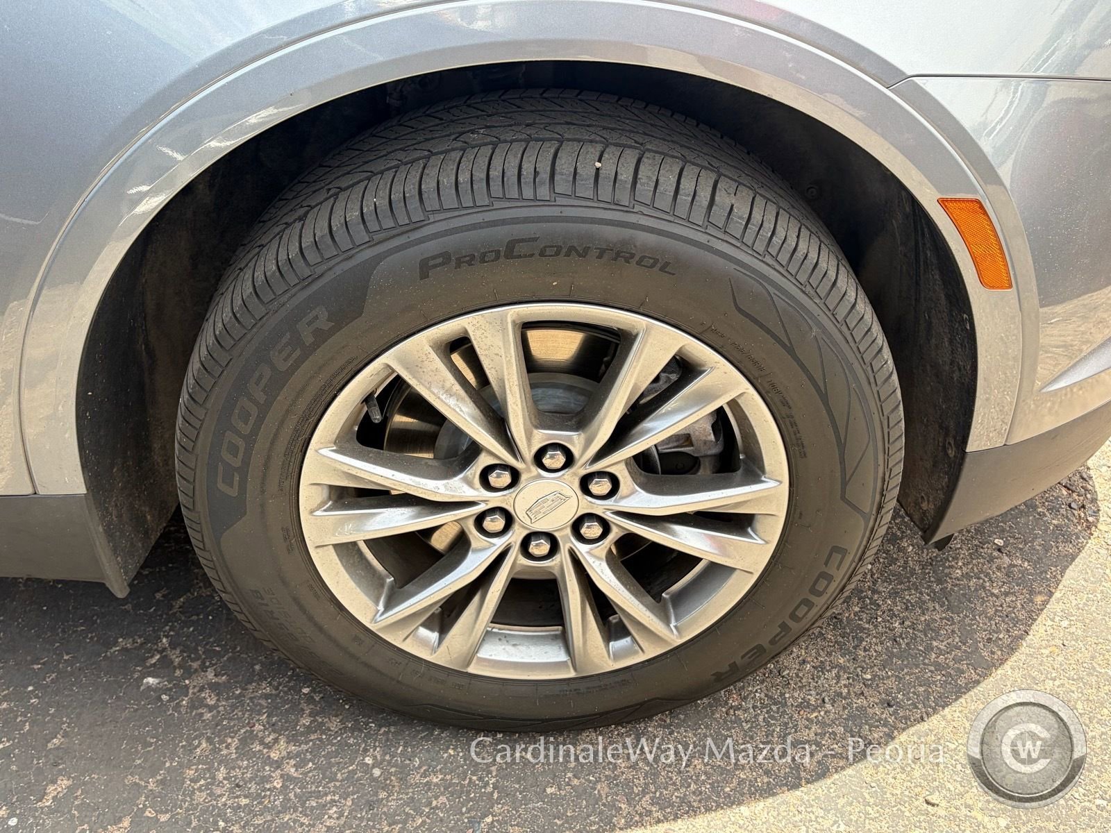 Used 2022 Cadillac XT5 Premium Luxury FWD image 7