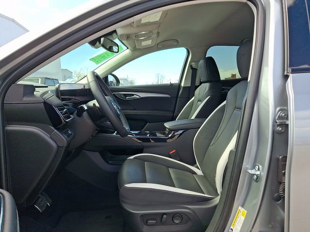 Used 2025 Buick Envision Sport Touring AWD/4WD image 14
