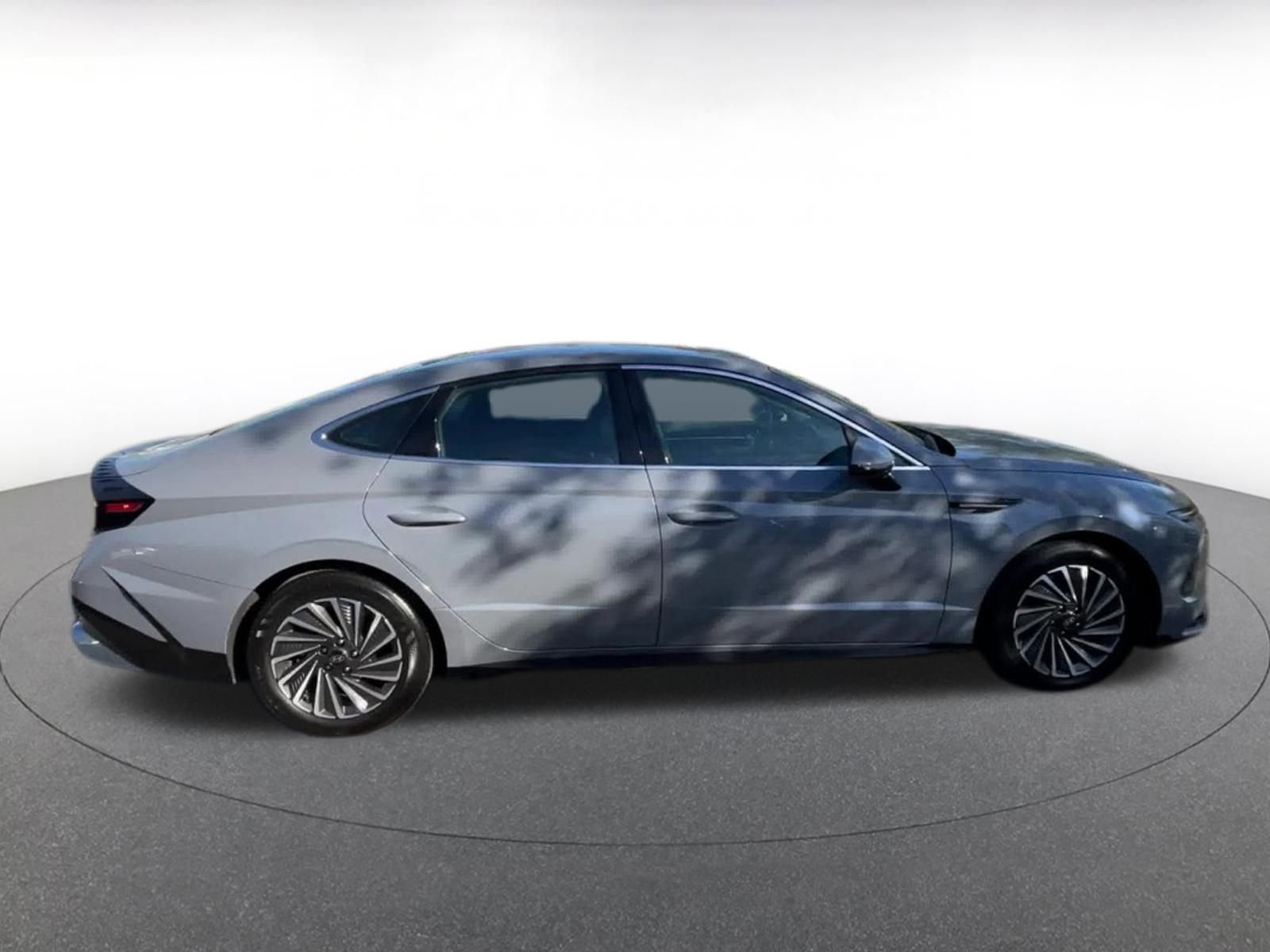 Used 2025 Hyundai Sonata SEL image 16