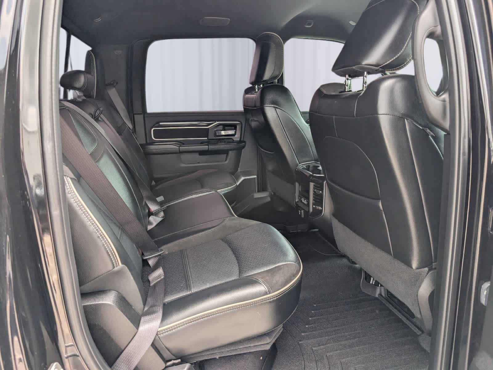 Used 2022 RAM 2500 Laramie AWD/4WD image 12