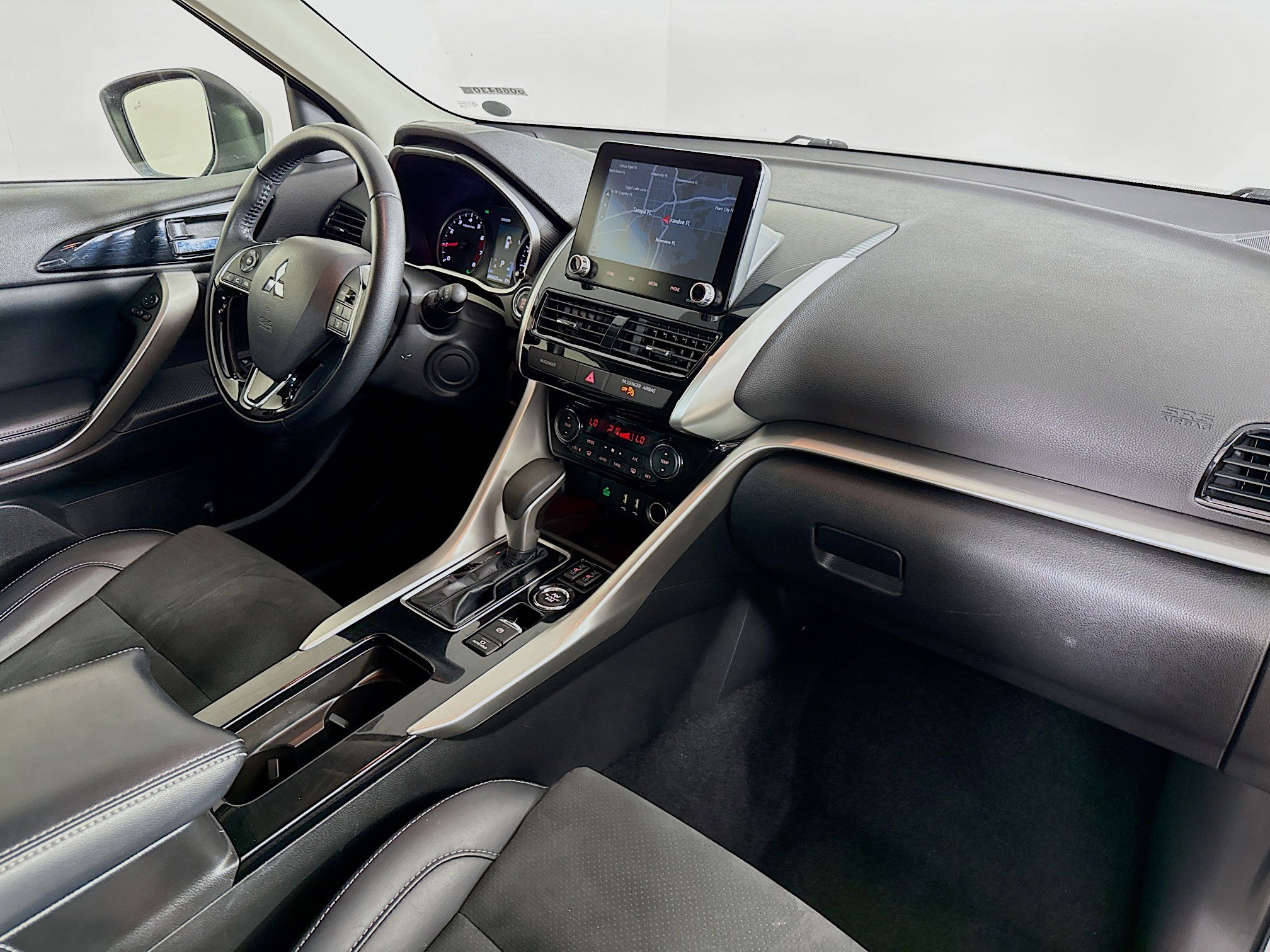 Used 2024 Mitsubishi Eclipse Cross SE image 36