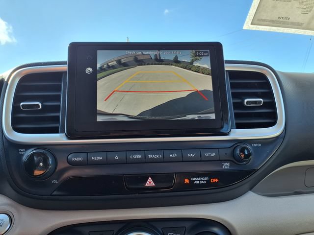 Used 2023 Hyundai Venue Limited FWD image 27