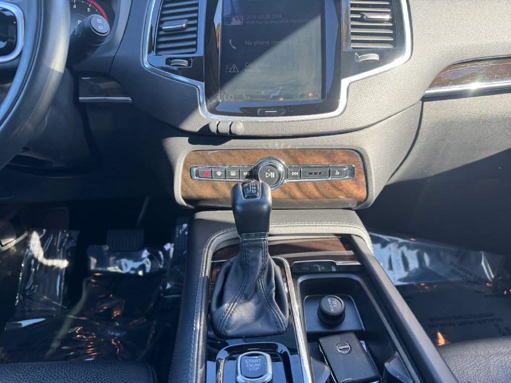 Used 2018 Volvo XC90 T6 Momentum w/ Convenience Package AWD/4WD image 11