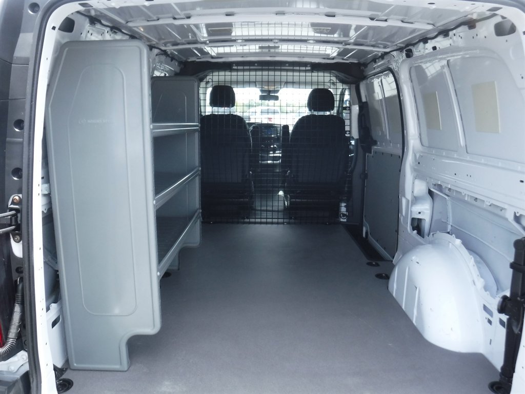 Used 2023 Mercedes-Benz Metris image 5