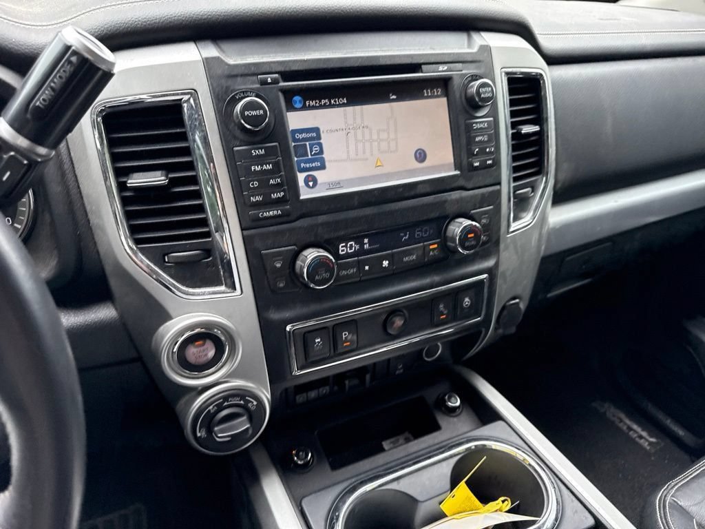 Used 2018 Nissan Titan PRO-4X w/ Pro-4x Convenience Package AWD/4WD image 10