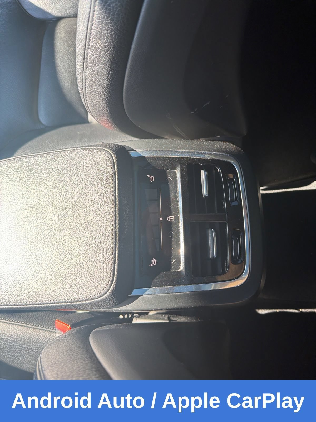 Used 2021 Volvo XC90 T6 Momentum AWD/4WD image 21
