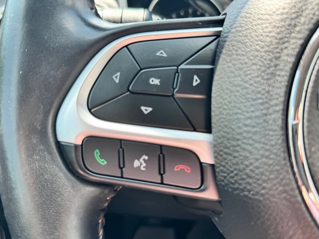 Used 2019 Jeep Compass Latitude w/ Popular Equipment Group AWD/4WD image 33