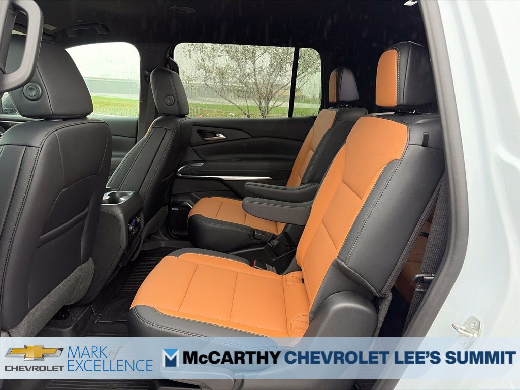 New 2027 Chevrolet Traverse Z71 w/ Enhanced Driving Package AWD/4WD image 45