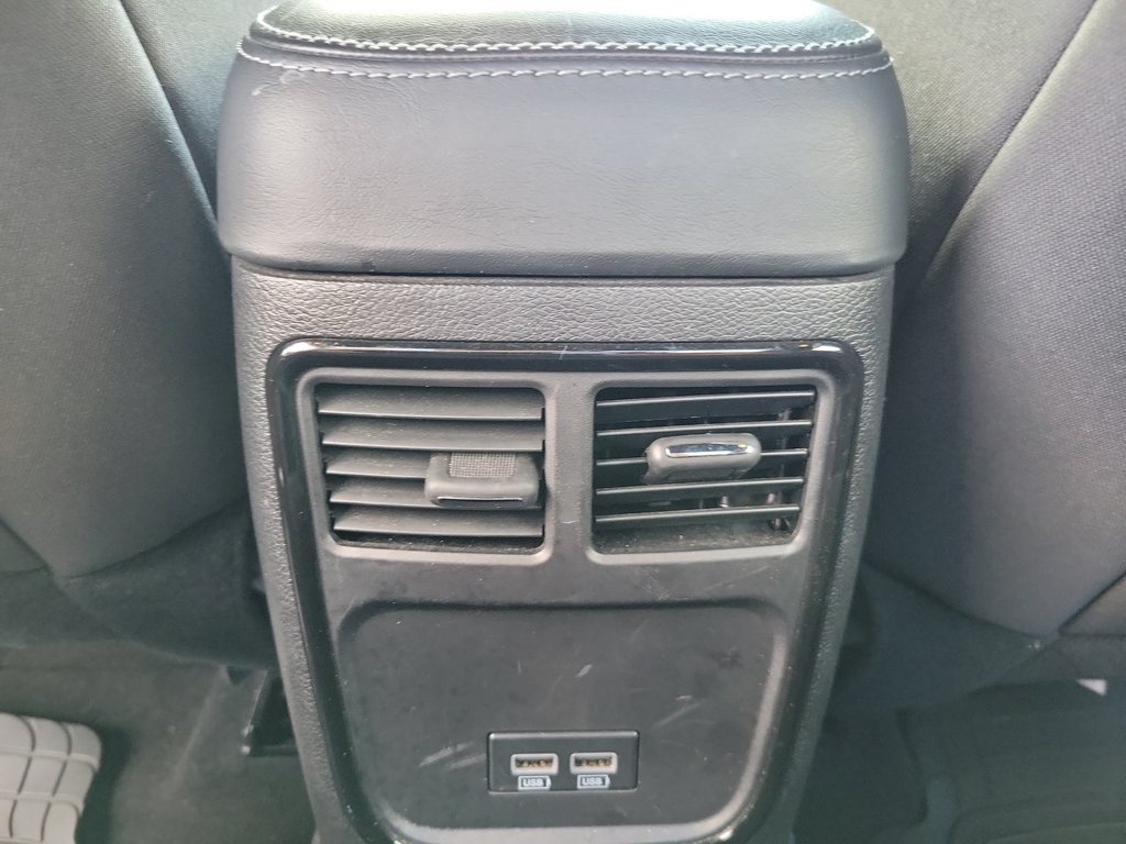 Used 2021 Dodge Charger SXT w/ Blacktop Package RWD image 20