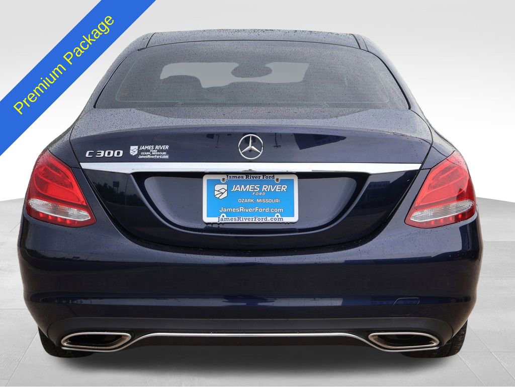 Used 2018 Mercedes-Benz C 300 Sedan image 4