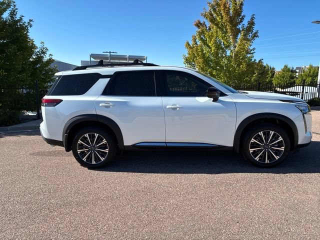 New 2026 Nissan Pathfinder Platinum AWD/4WD image 8