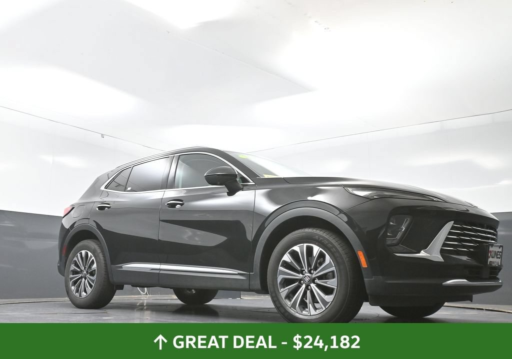 Used 2024 Buick Envision Preferred AWD/4WD image 47