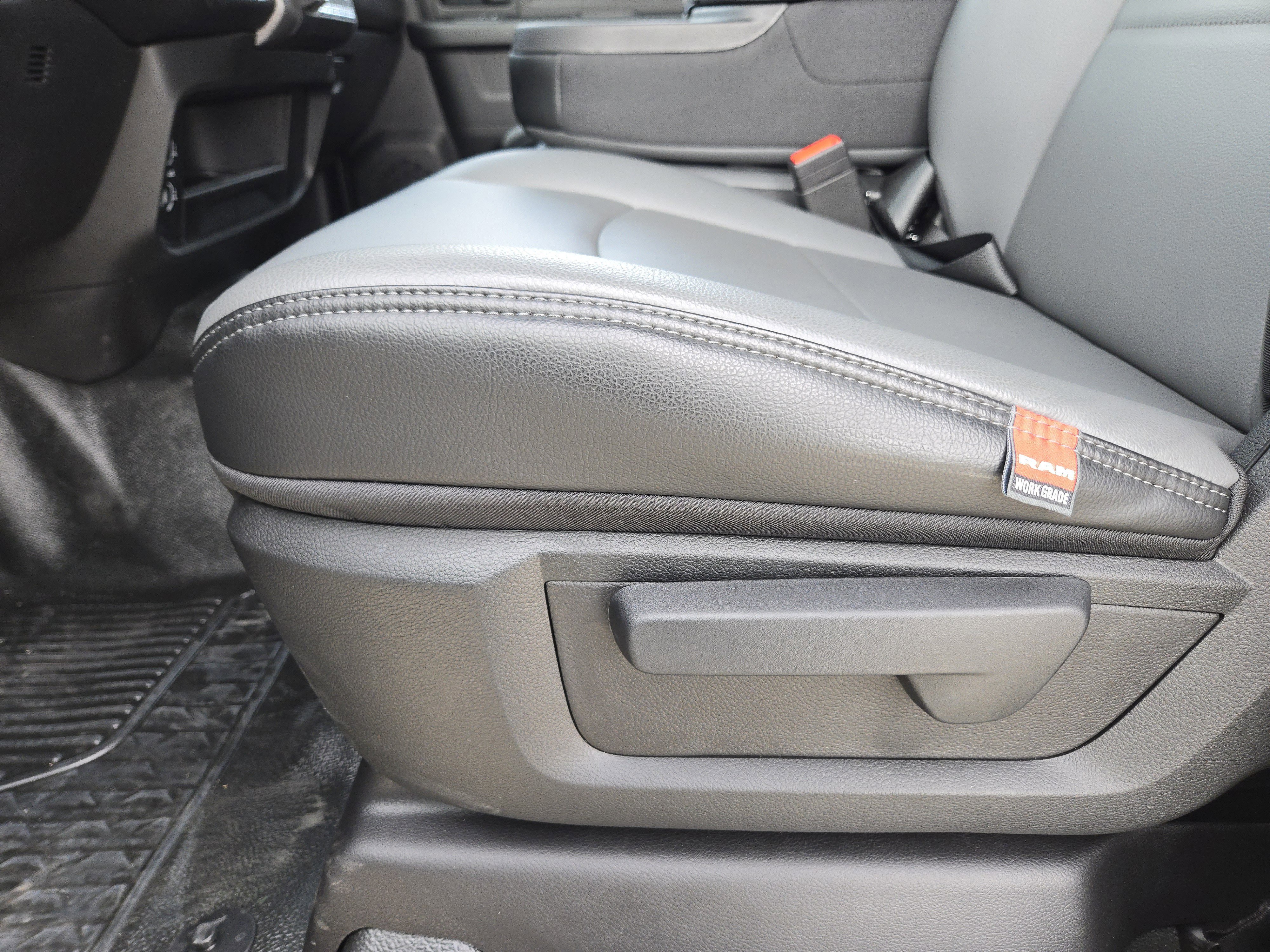 New 2026 RAM 5500 Tradesman image 18