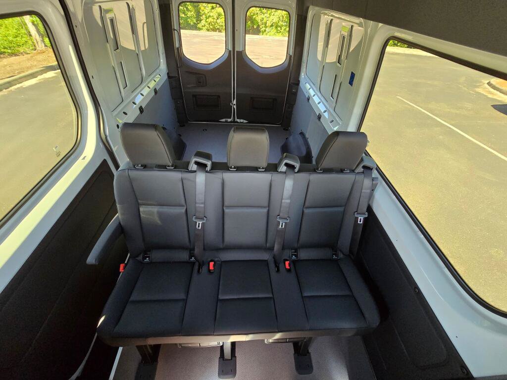 New 2025 Mercedes-Benz eSprinter 170 Cargo image 20