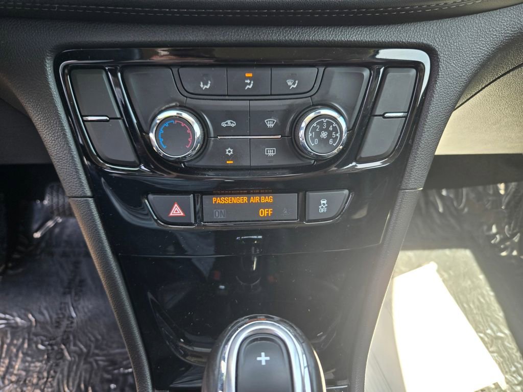 Used 2019 Buick Encore Preferred FWD image 16