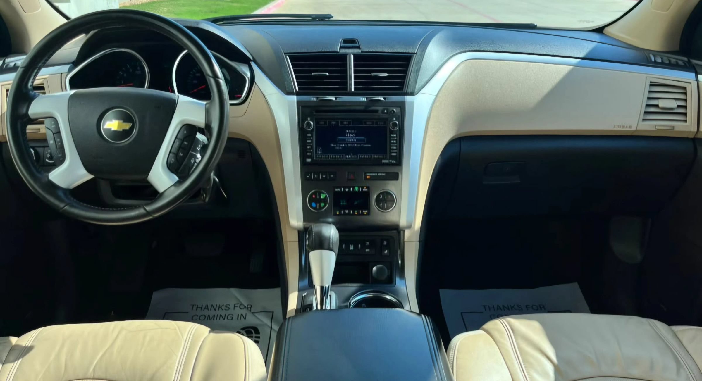Used 2012 Chevrolet Traverse LTZ FWD image 21