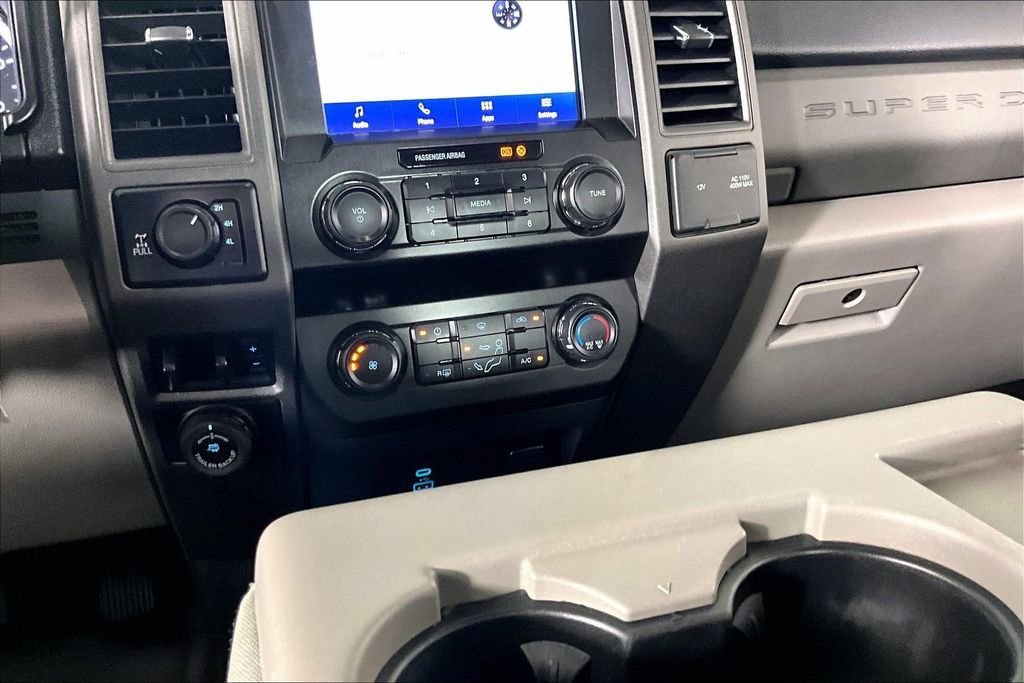 Used 2020 Ford F250 XL w/ STX Appearance Package AWD/4WD image 9