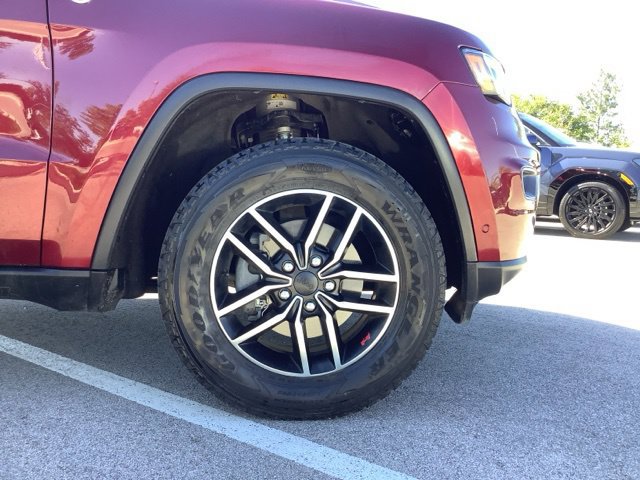 Used 2019 Jeep Grand Cherokee Trailhawk w/ Trailhawk Luxury Group AWD/4WD image 35