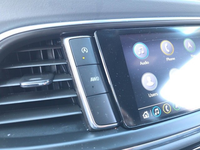 Used 2024 Buick Enclave Premium image 28