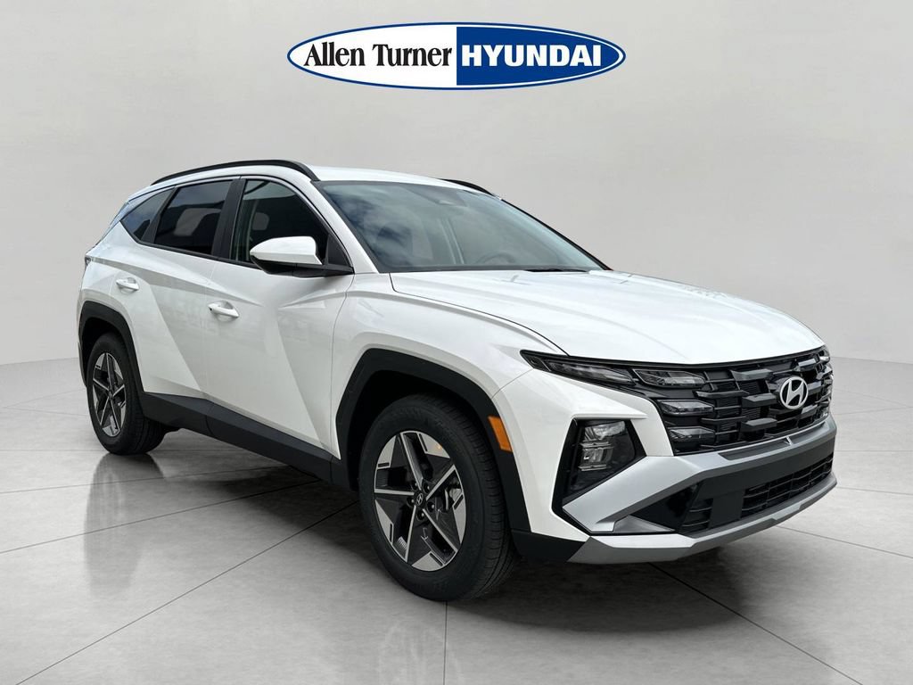 New 2026 Hyundai Tucson SEL FWD image 2