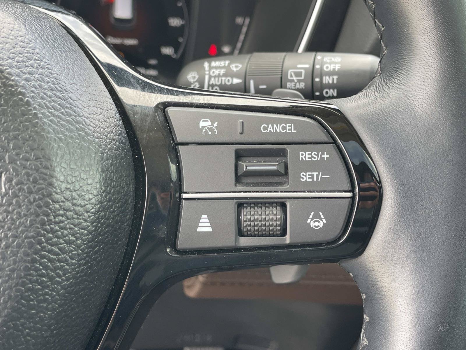 Certified 2025 Honda Pilot Elite image 7