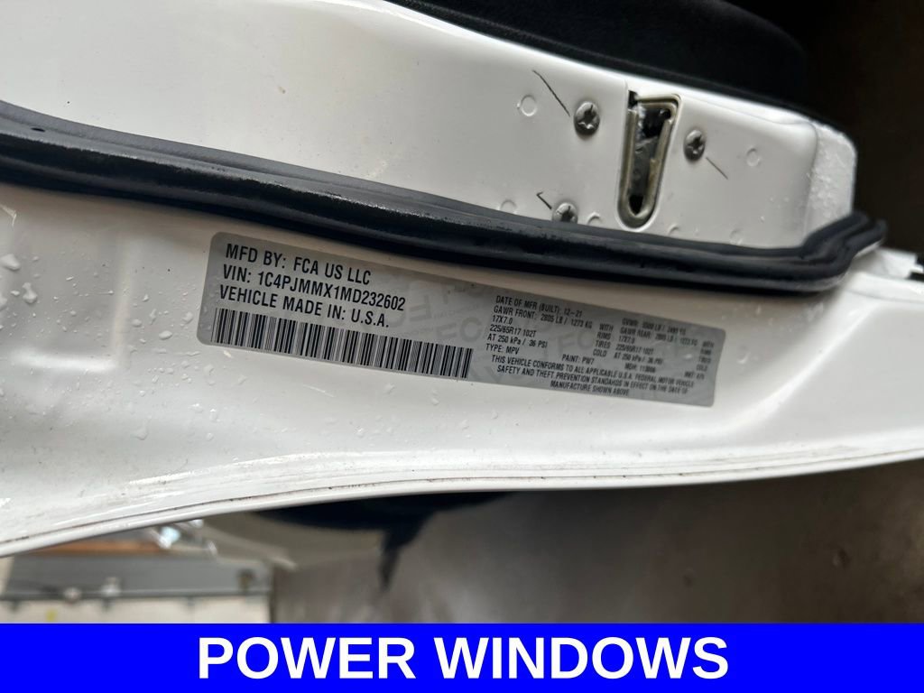 Used 2021 Jeep Cherokee Latitude Lux w/ Comfort/Convenience Group image 15