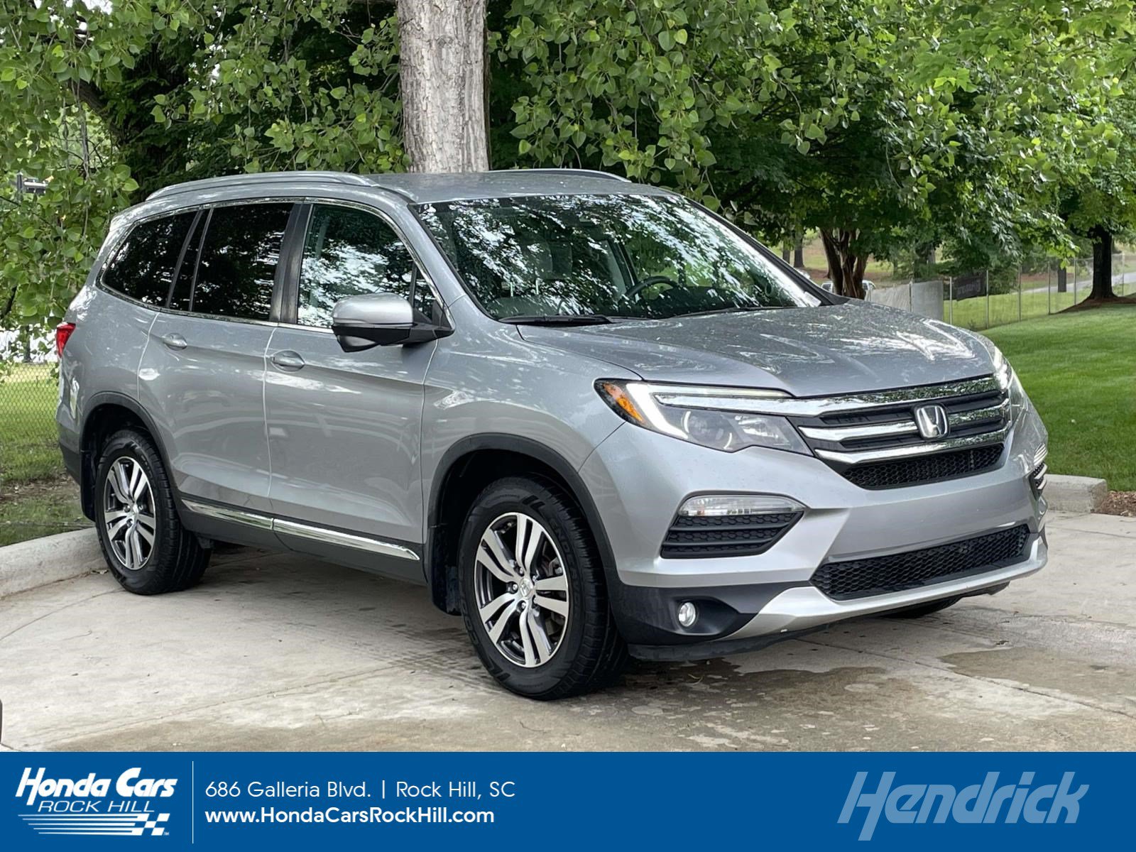 Certified 2017 Honda Pilot EX image 1