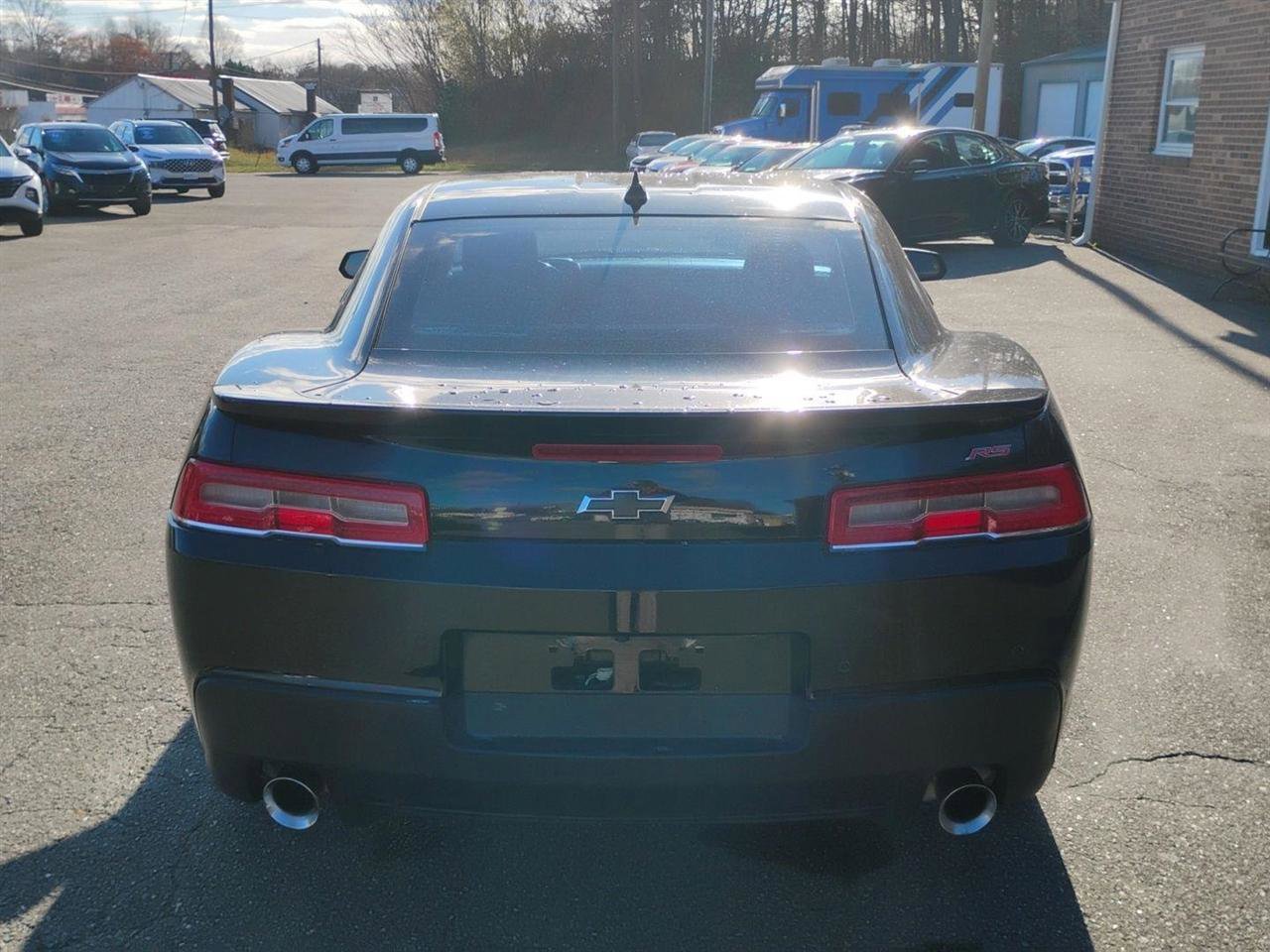Used 2015 Chevrolet Camaro LT w/ RS Package image 6