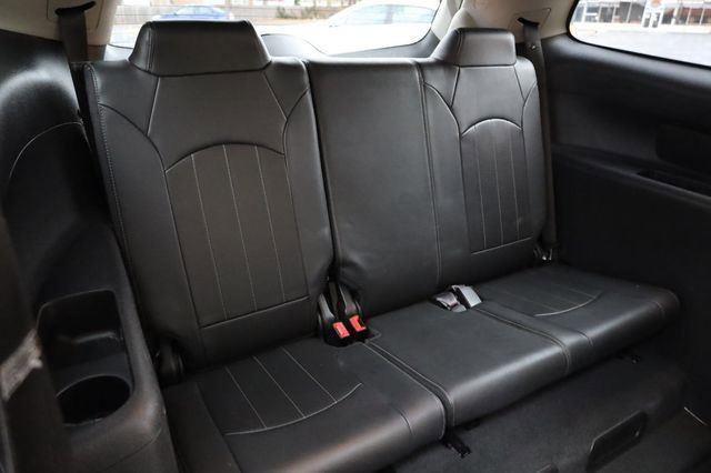 Used 2016 Buick Enclave Leather w/ Trailering Package FWD image 23