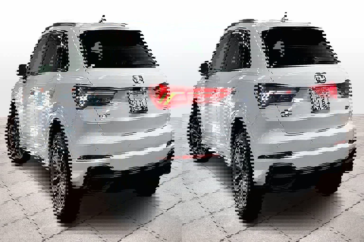 Certified 2025 Audi Q3 2.0T Premium w/ Convenience Package image 15