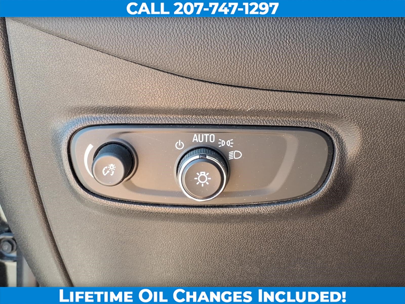 Used 2022 Chevrolet Equinox LT AWD/4WD image 16