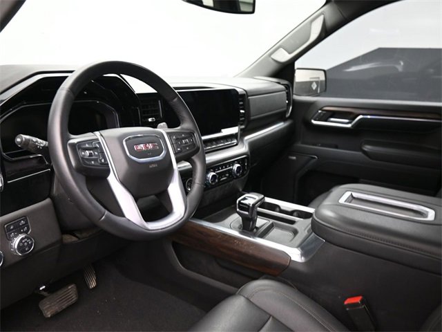 Used 2022 GMC Sierra 1500 SLT w/ SLT Convenience Package image 12
