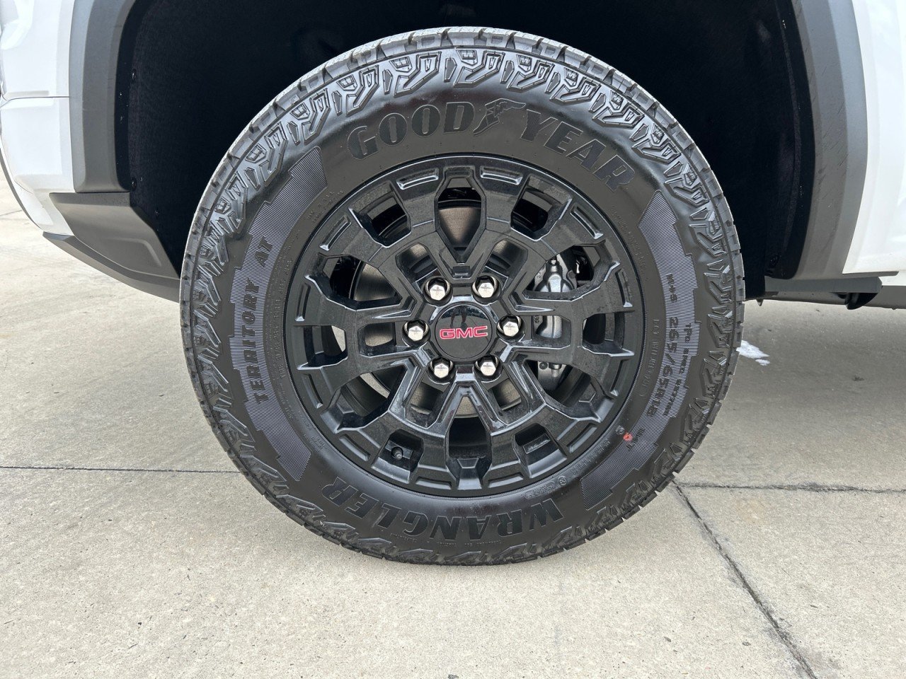 New 2026 GMC Canyon Elevation w/ Convenience Package AWD/4WD image 9