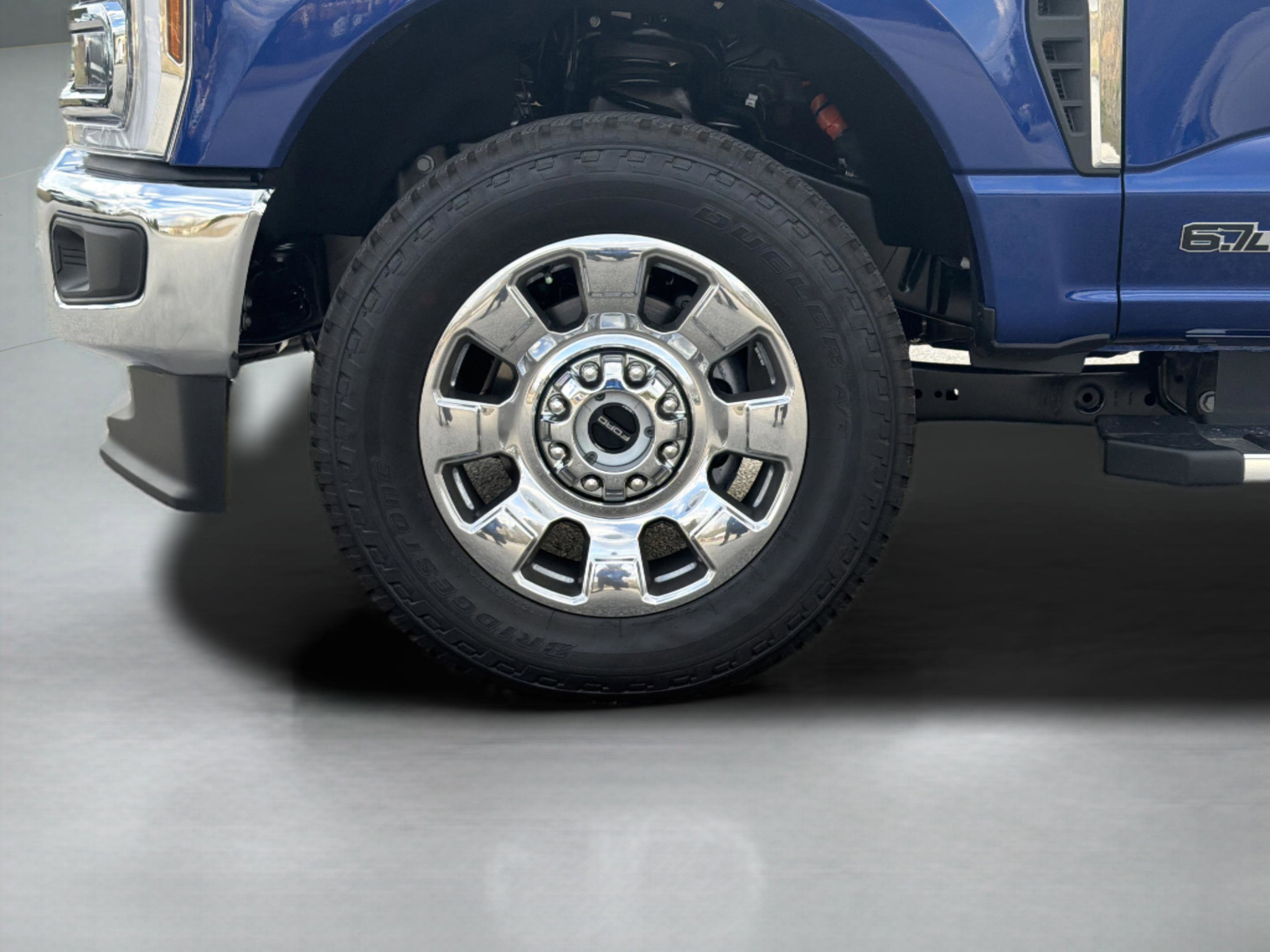 New 2026 Ford F250 Lariat w/ Chrome Package image 60