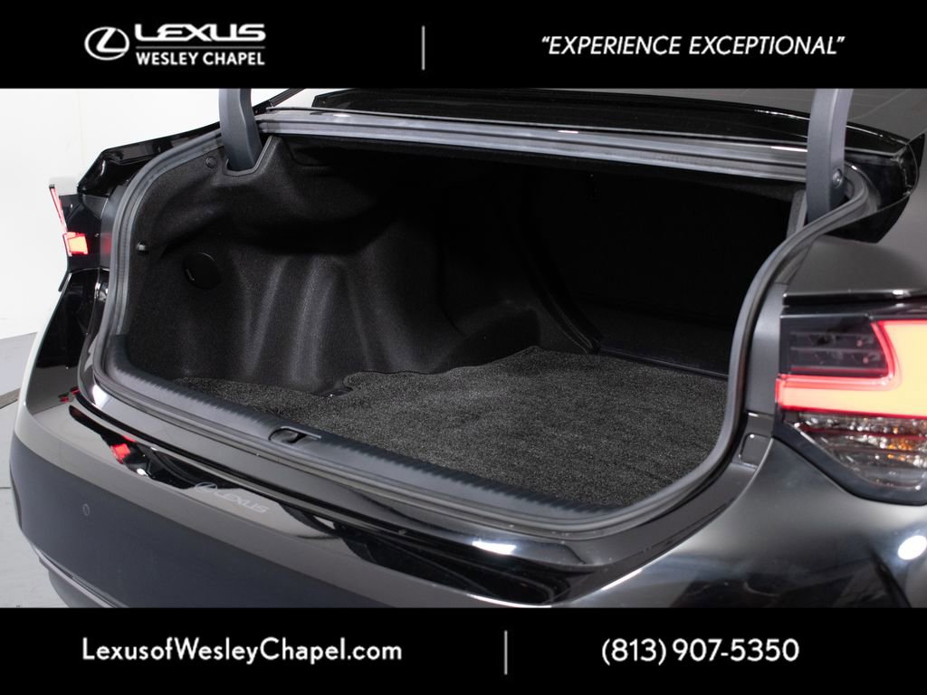 Used 2022 Lexus RC 350 w/ Premium Package RWD image 17