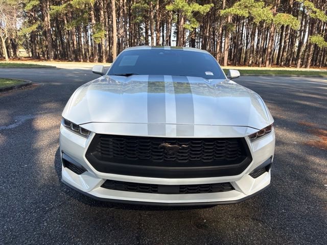 Used 2024 Ford Mustang Premium image 8