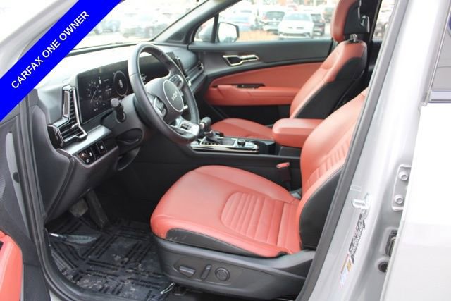 Used 2025 Kia Sportage SX image 16