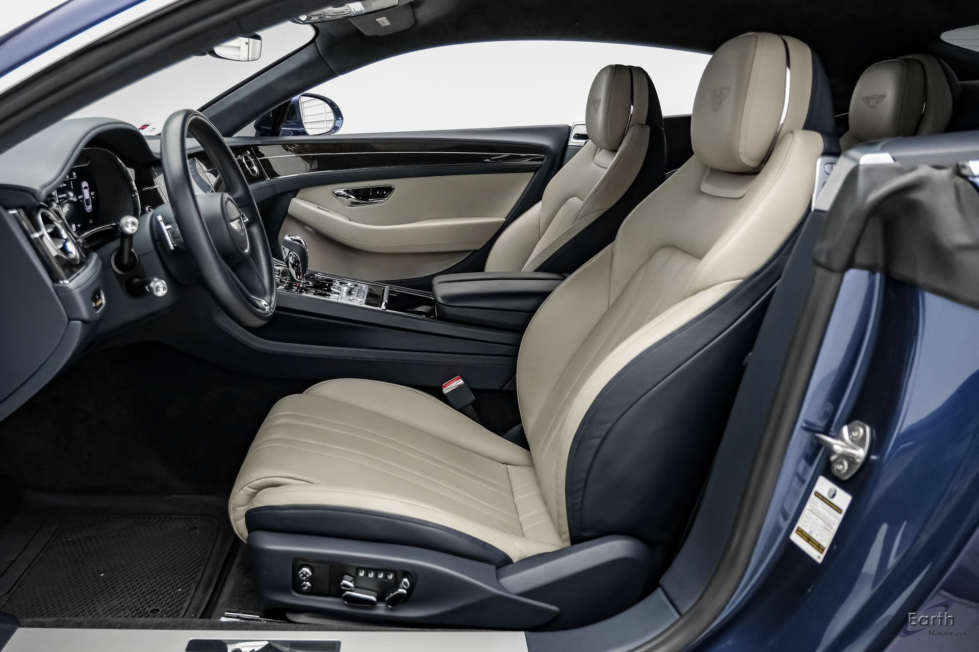Used 2020 Bentley Continental GT V8 First Edition AWD/4WD image 34