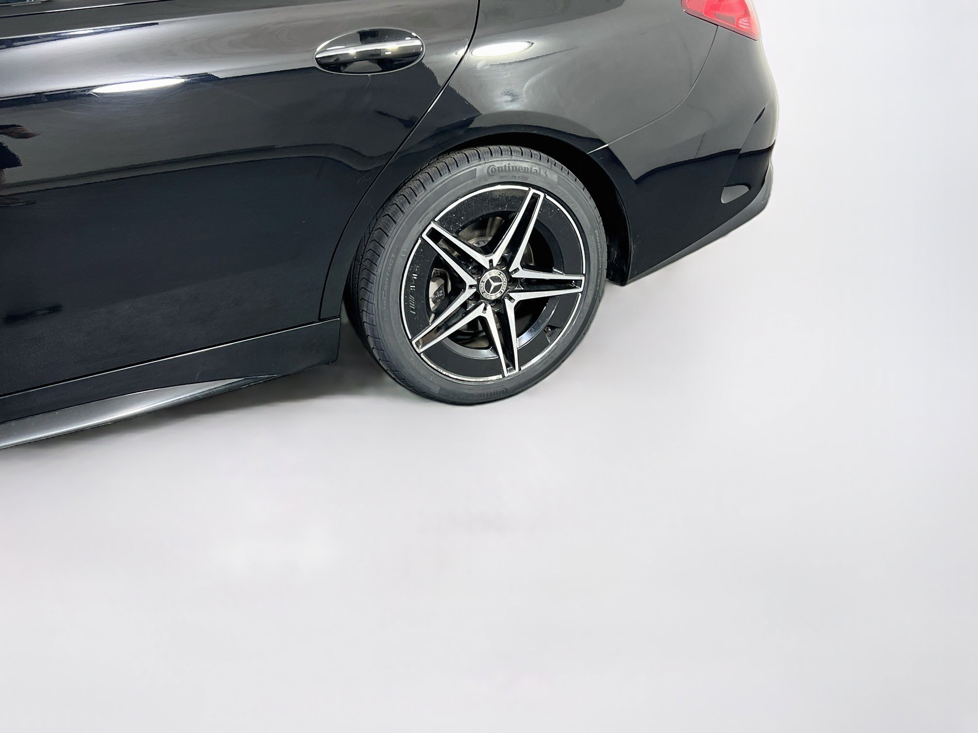 Used 2023 Mercedes-Benz C 300 4MATIC Sedan image 30