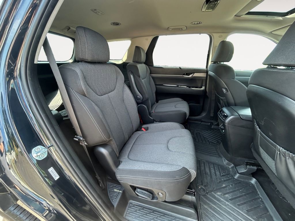 Used 2022 Hyundai Palisade SEL w/ Convenience Package image 12