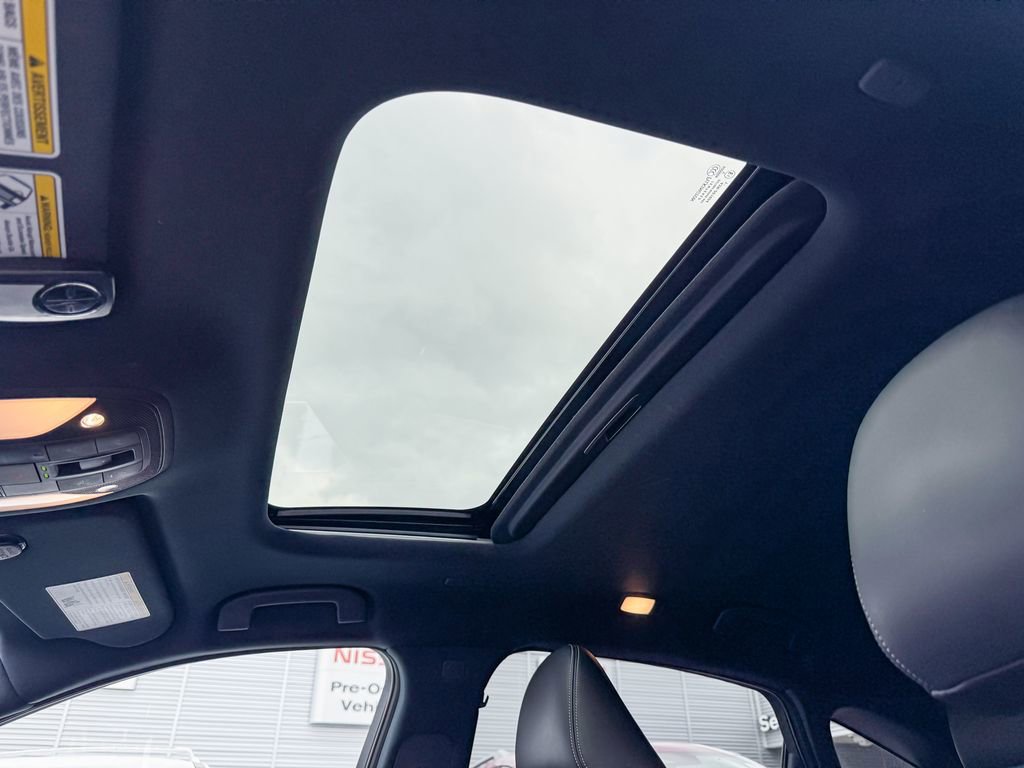 Used 2023 INFINITI QX55 Essential image 13