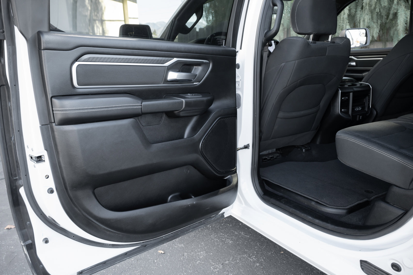 Used 2025 RAM 1500 Big Horn image 40