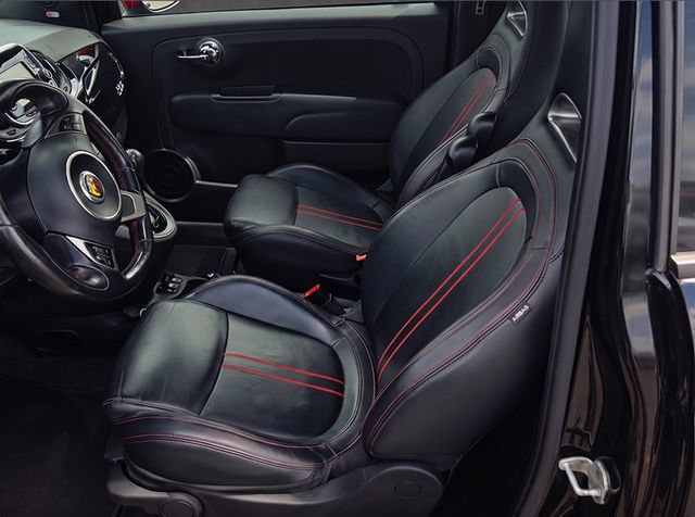 Used 2017 FIAT 500 Abarth w/ Popular Equipment Package FWD image 5