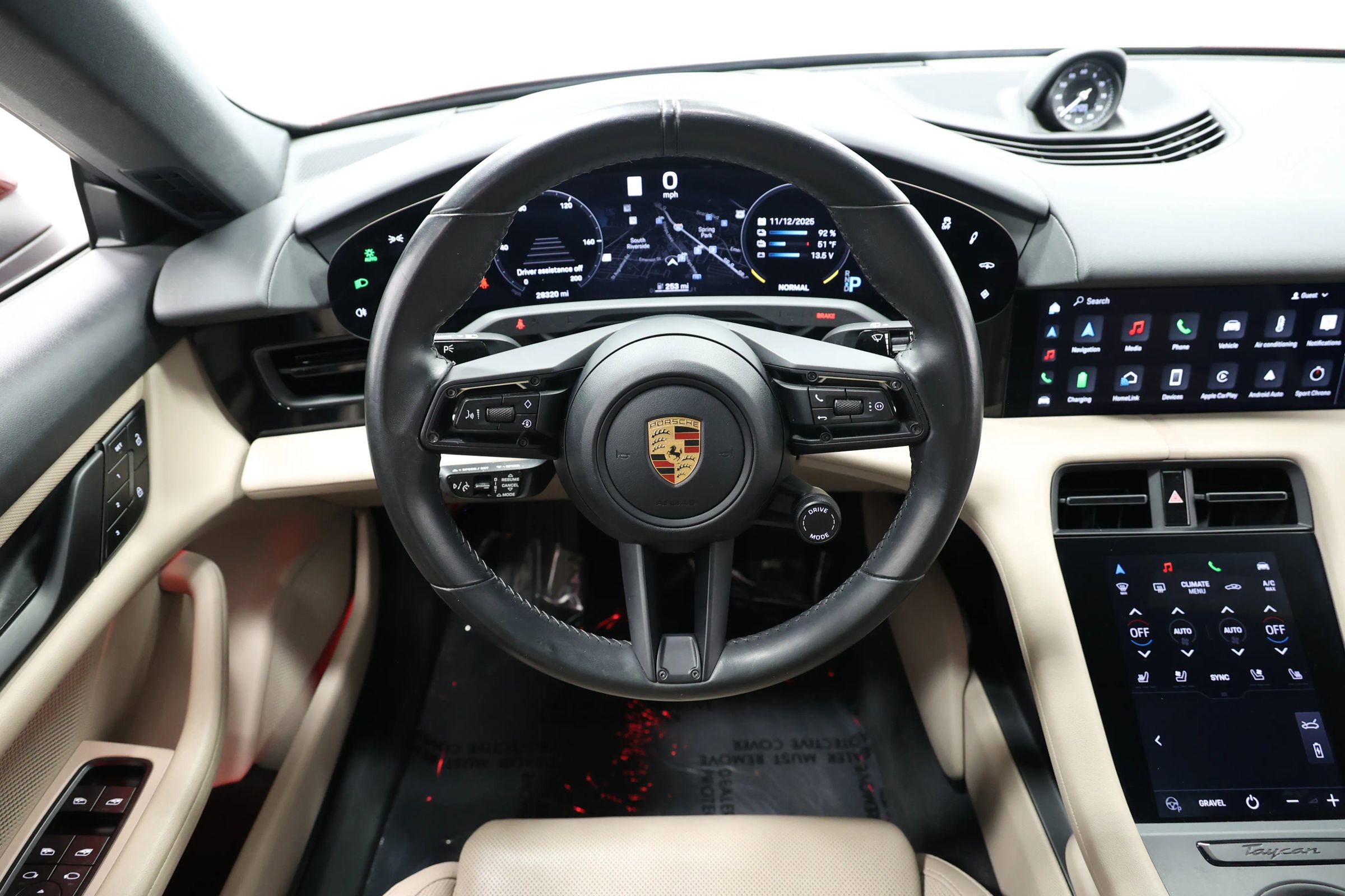 Used 2022 Porsche Taycan 4 Cross Turismo w/ Technology Package AWD/4WD image 30