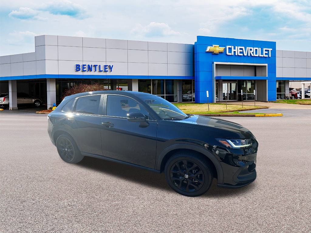 Used 2023 Honda HR-V Sport image 7