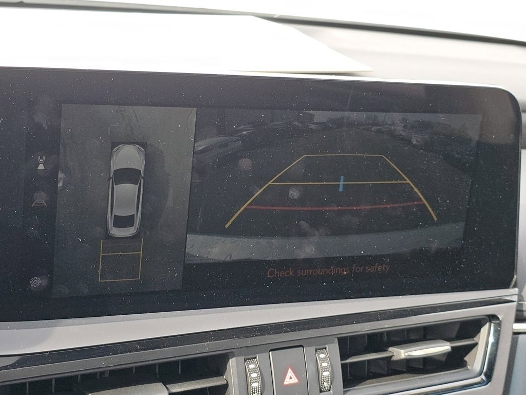 Certified 2024 Lexus ES 300h w/ Accessory Package (Z1) image 14